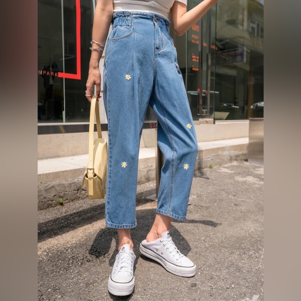 Daisy High Waisted Ankle Cropped Embroidered Jeans